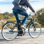 Vélo électrique Momentum Electric Upstart – Image 3